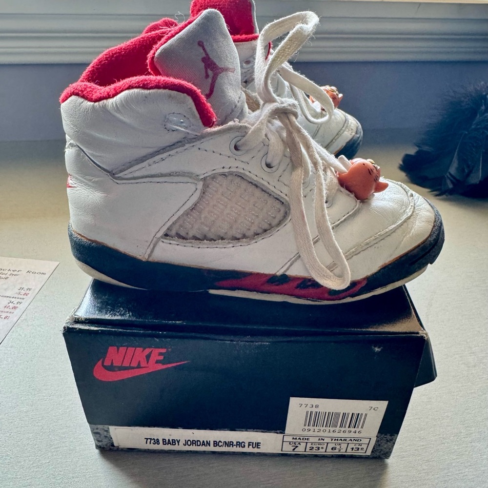 Vintage 1990 Baby Air Jordan 5 “Fire Red” OG Size 7C w/ Box & Recei